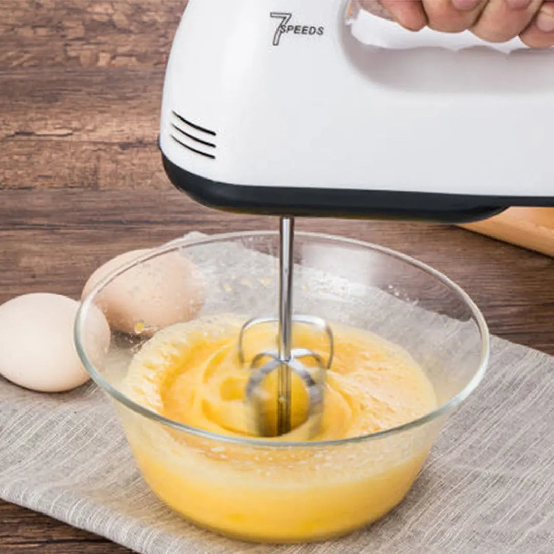 Electric Scarlett Hand Mixer with 7 Speed Egg Beater and Chrome Beater + Dough Hook bareera bazaar